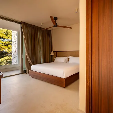 Botanico Villa&suites 4* Specchiolla