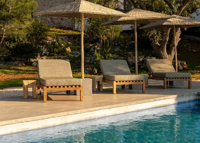 Botanico & לינה וארוחת בוקר 4*